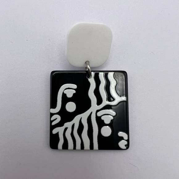 Retro Black & White Dangle Earrings -Artistic Unique Trendy Square Earrings - Picture 13 of 17